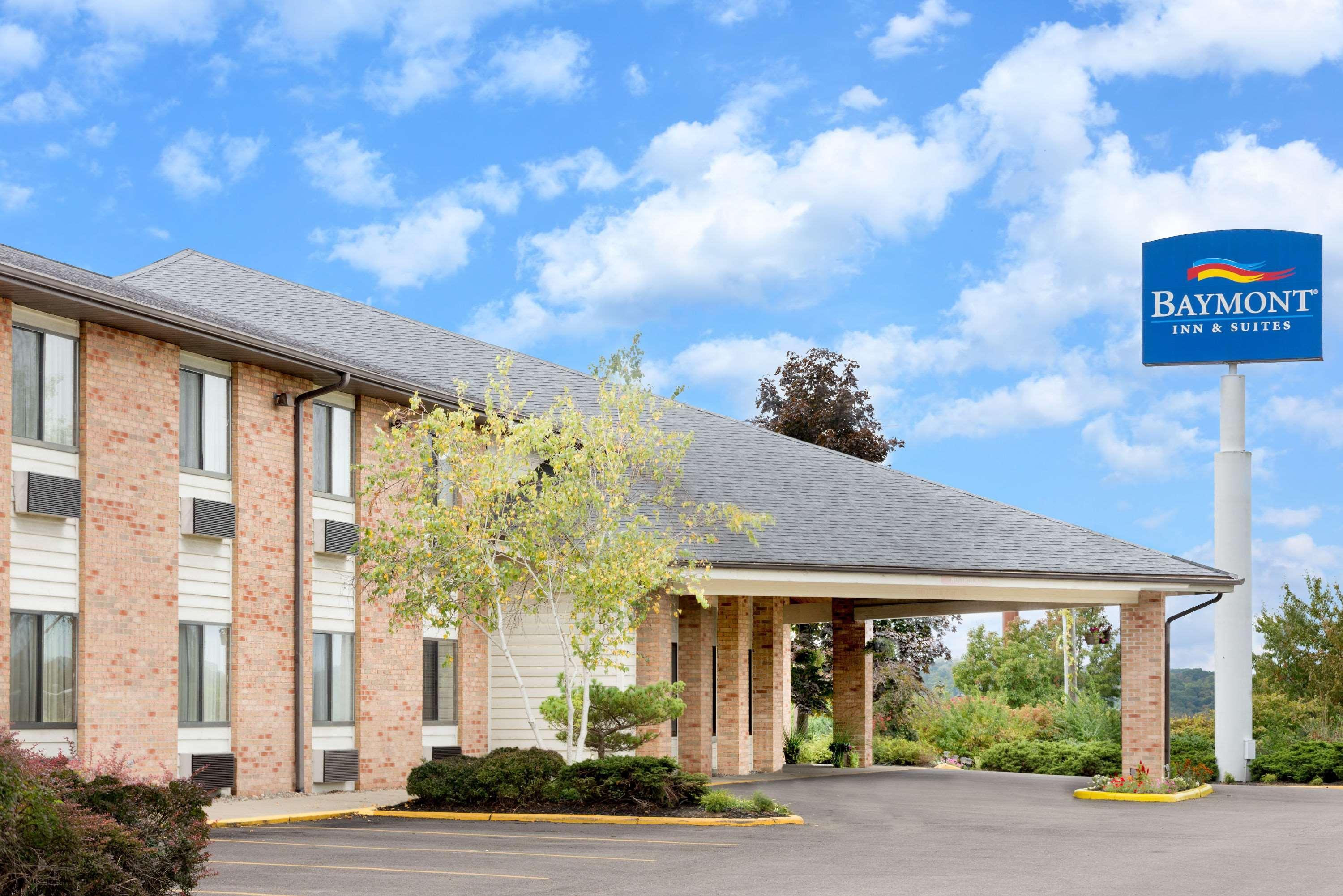 Baymont By Wyndham Zanesville Exteriér fotografie